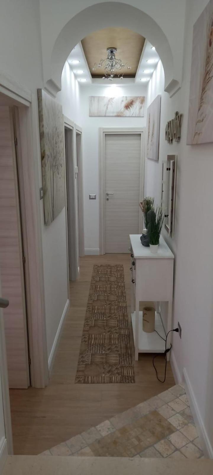 My Family Intero Appartamento Con Parcheggio Privato โปเตนซา ภายนอก รูปภาพ